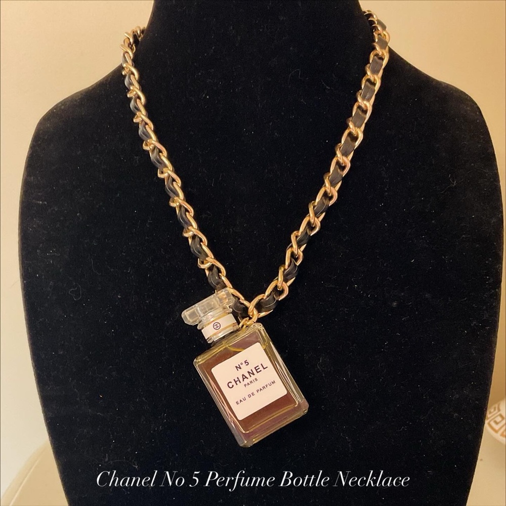 #168 Chanel No 5 Perfume Bottle Necklace
